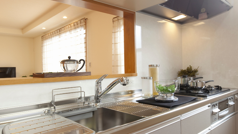 キッチンリフォームで解決できる悩みと効果