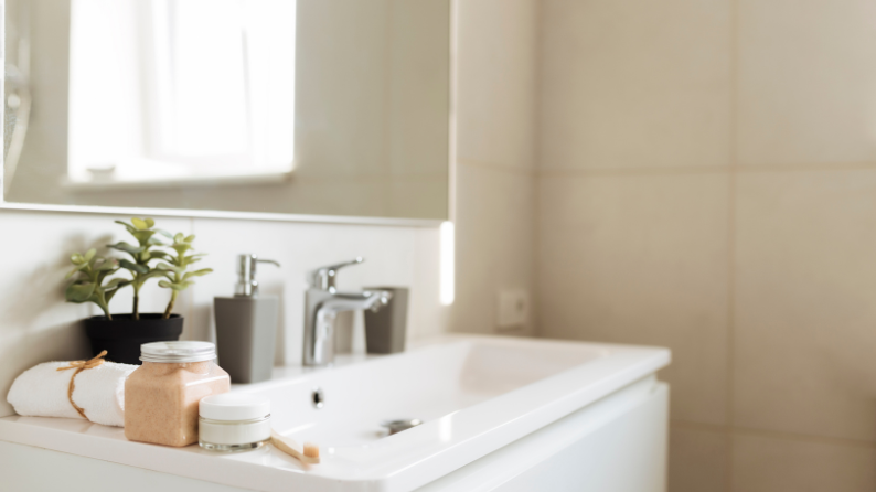 後悔しないために！洗面台リフォームで高さを選ぶポイント